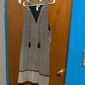 Black and White Sleeveless Dress